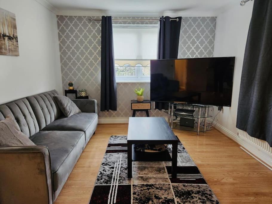 Rgm Hatfield 2 Bedroom Apartment Εξωτερικό φωτογραφία